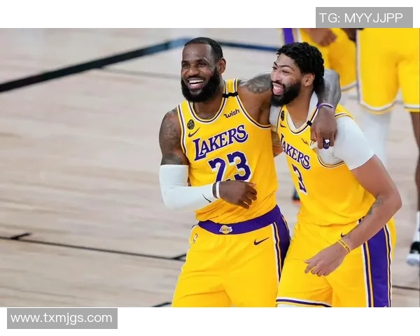 湖人主场迎战独行侠期待精彩对决与球星巅峰对抗